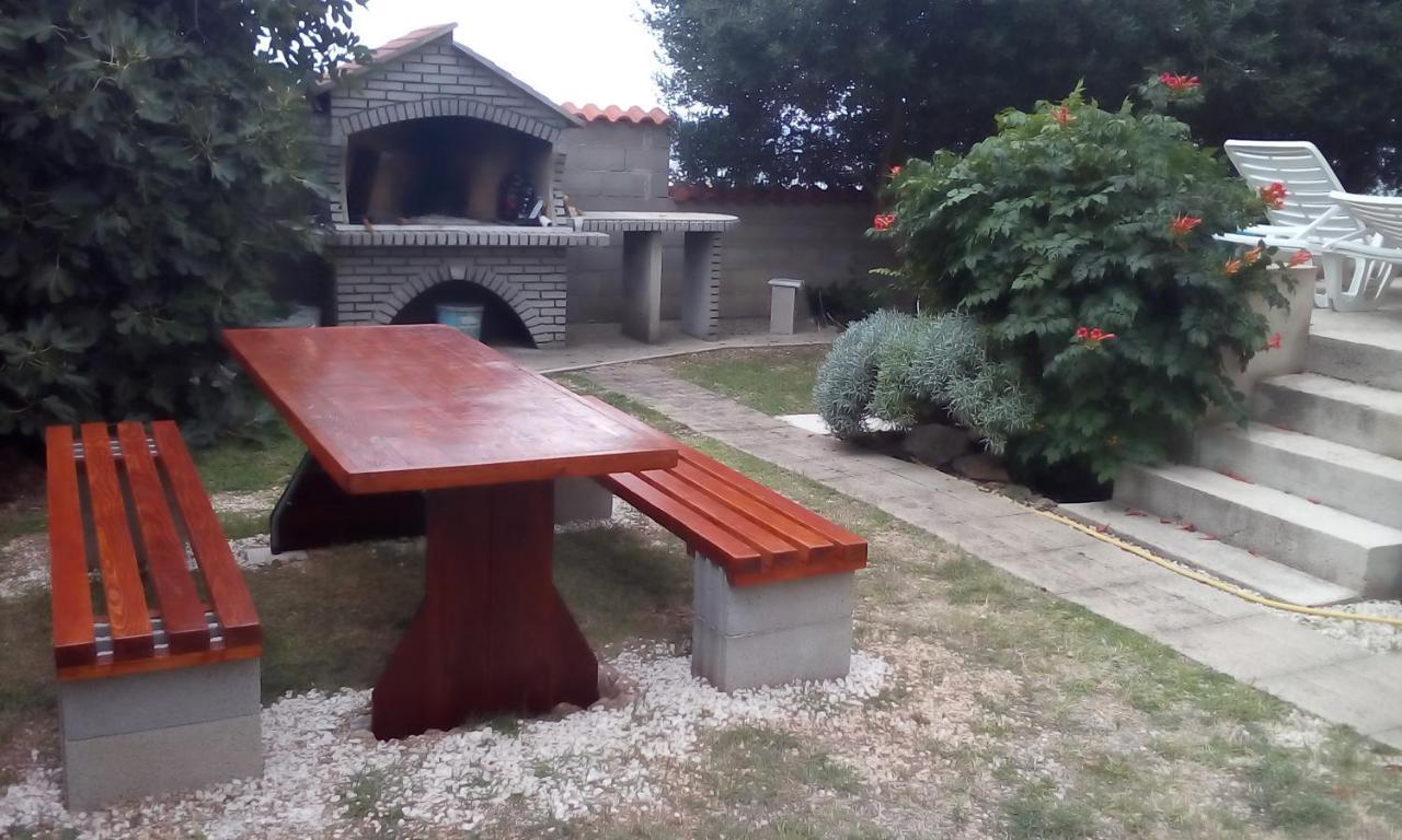 Apartmani Sruk Sukošan Exteriör bild